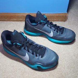 Nike Kobe 10 Liberty Size 8.5